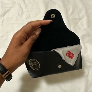 Never used RayBan sunglasses case and cloth